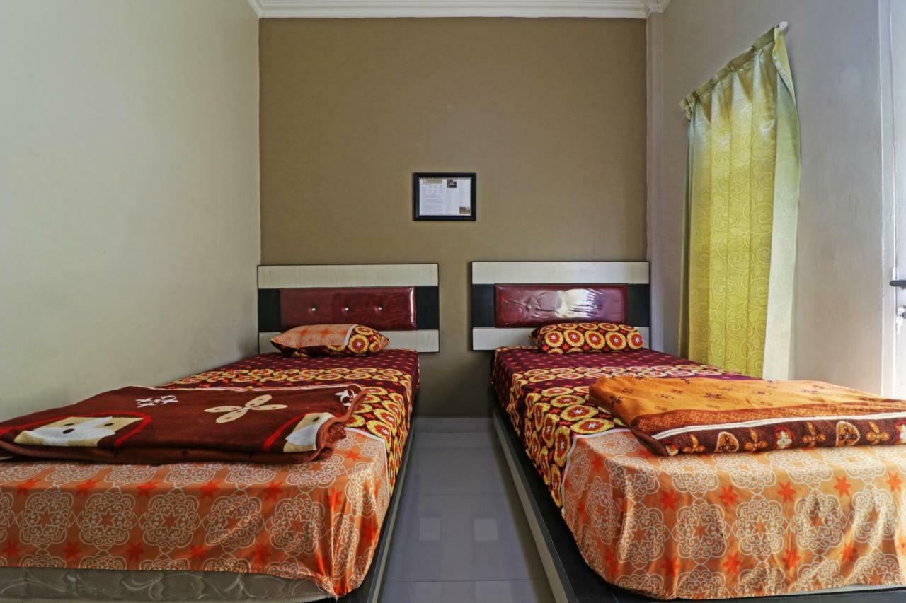 Hotel Graha Soeltan Sunggal ภายนอก รูปภาพ