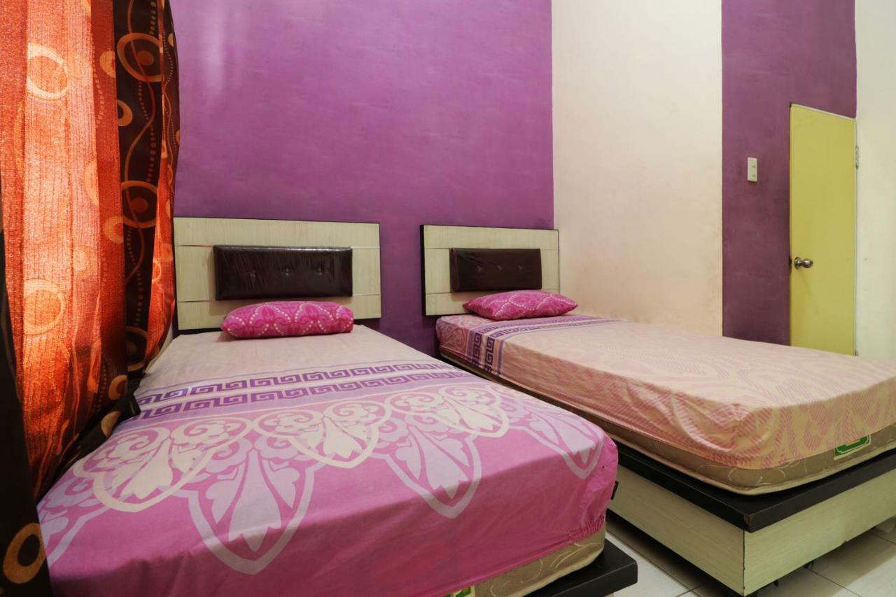 Hotel Graha Soeltan Sunggal ภายนอก รูปภาพ