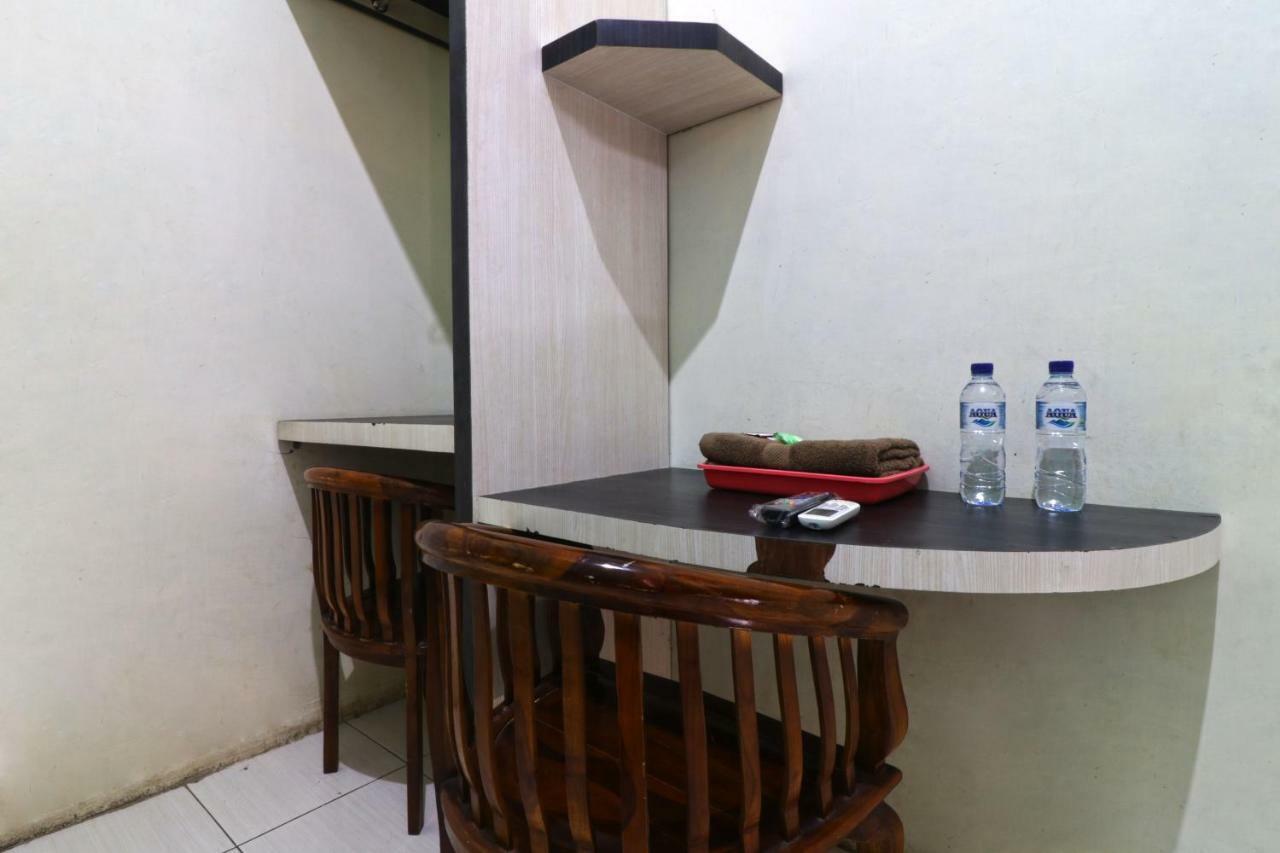 Hotel Graha Soeltan Sunggal ภายนอก รูปภาพ
