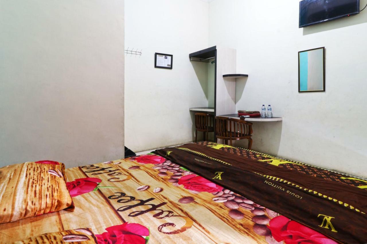Hotel Graha Soeltan Sunggal ภายนอก รูปภาพ