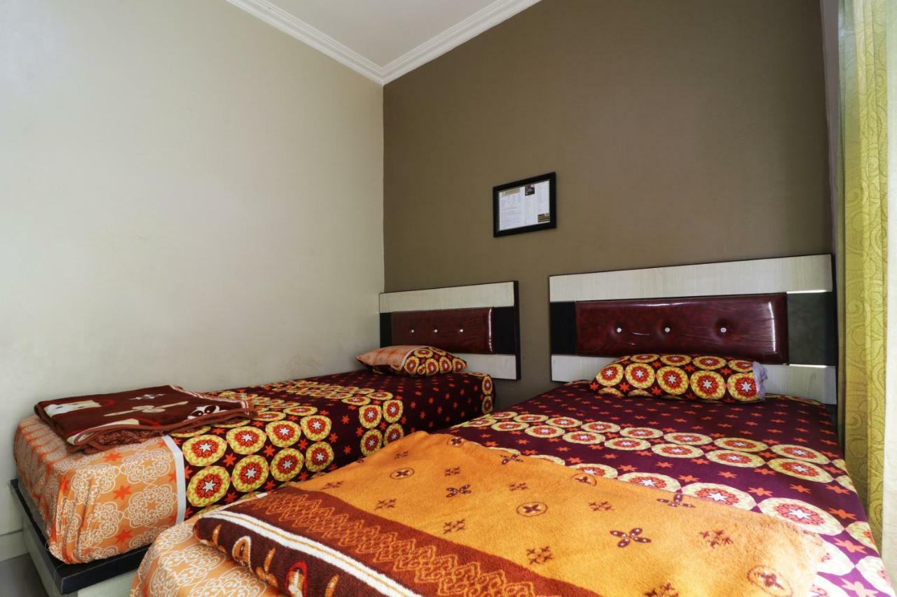 Hotel Graha Soeltan Sunggal ภายนอก รูปภาพ